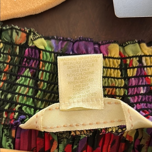 Colorful Sheer Women's Top - Picture 13 of 13